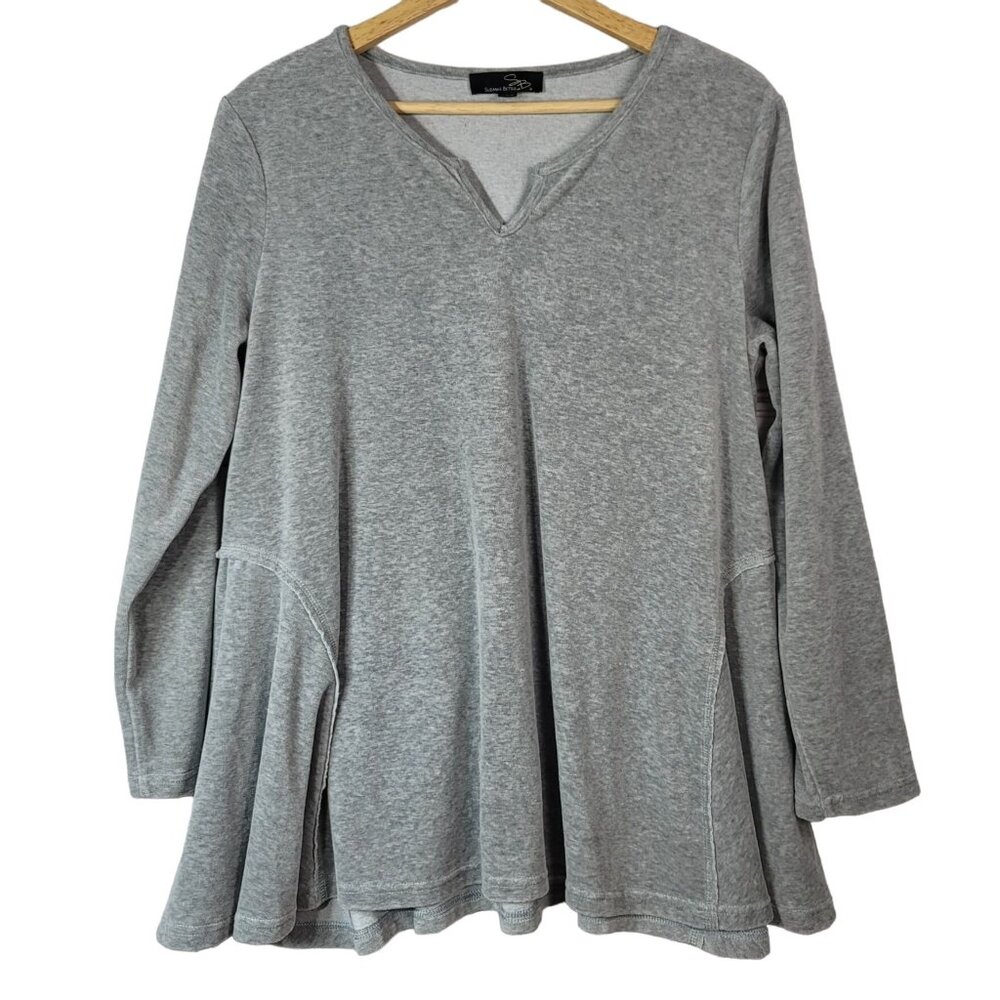 Suzanne Betro Womens Pullover Top Gray Large V Neck Soft Flare Hem Long Sleeve